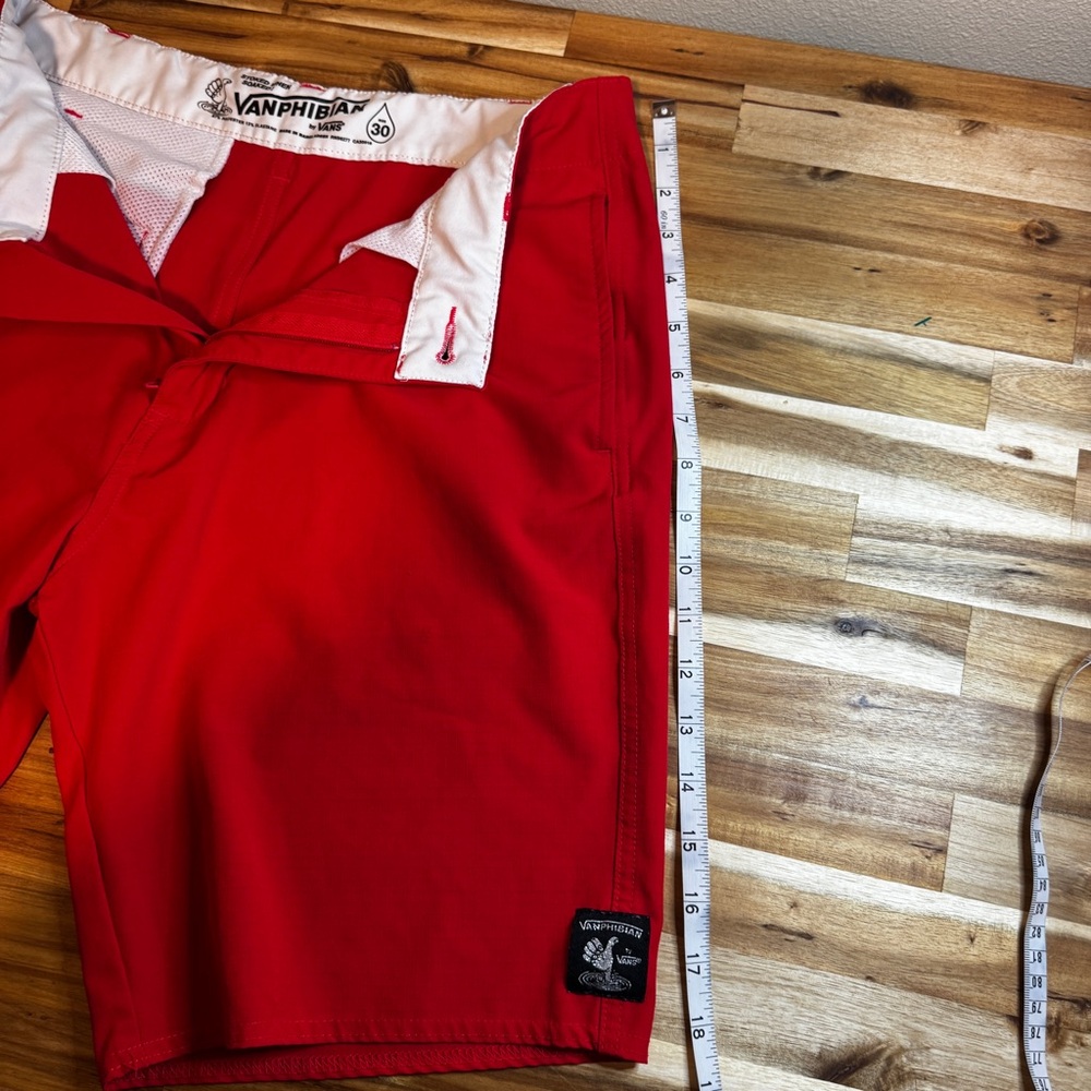 VANS Vanphibian Walk Swim Shorts 30 Red Hybrid Quick Dry Boardshorts - Picture 6 of 7